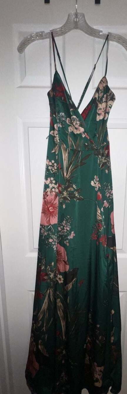 Lulus - Picture 6 of 11